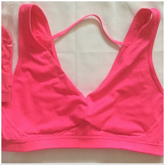 Victoria’s Secret Double-V Sport Bra Pink - Picture 2 of 3